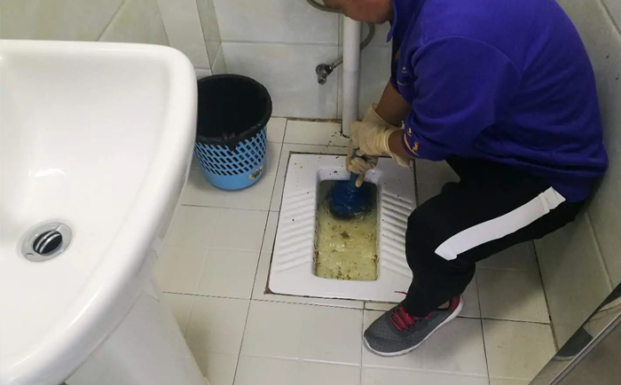 志仲镇疏通蹲坑